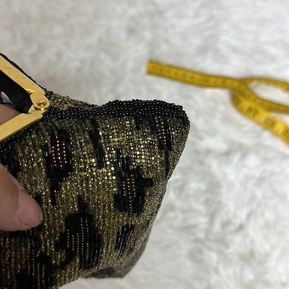 Vintage Leopard Print Beaded Clutch - Picture 7 of 9